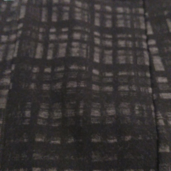 LYSSE' GREY & BLACK LEGGINGS - Picture 2 of 8